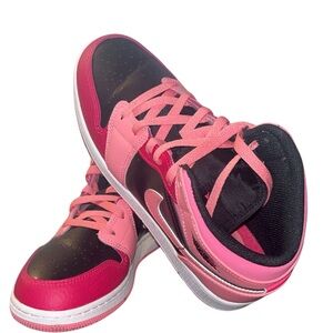 Product: Coral Chalk/pinksicle Jordan 1